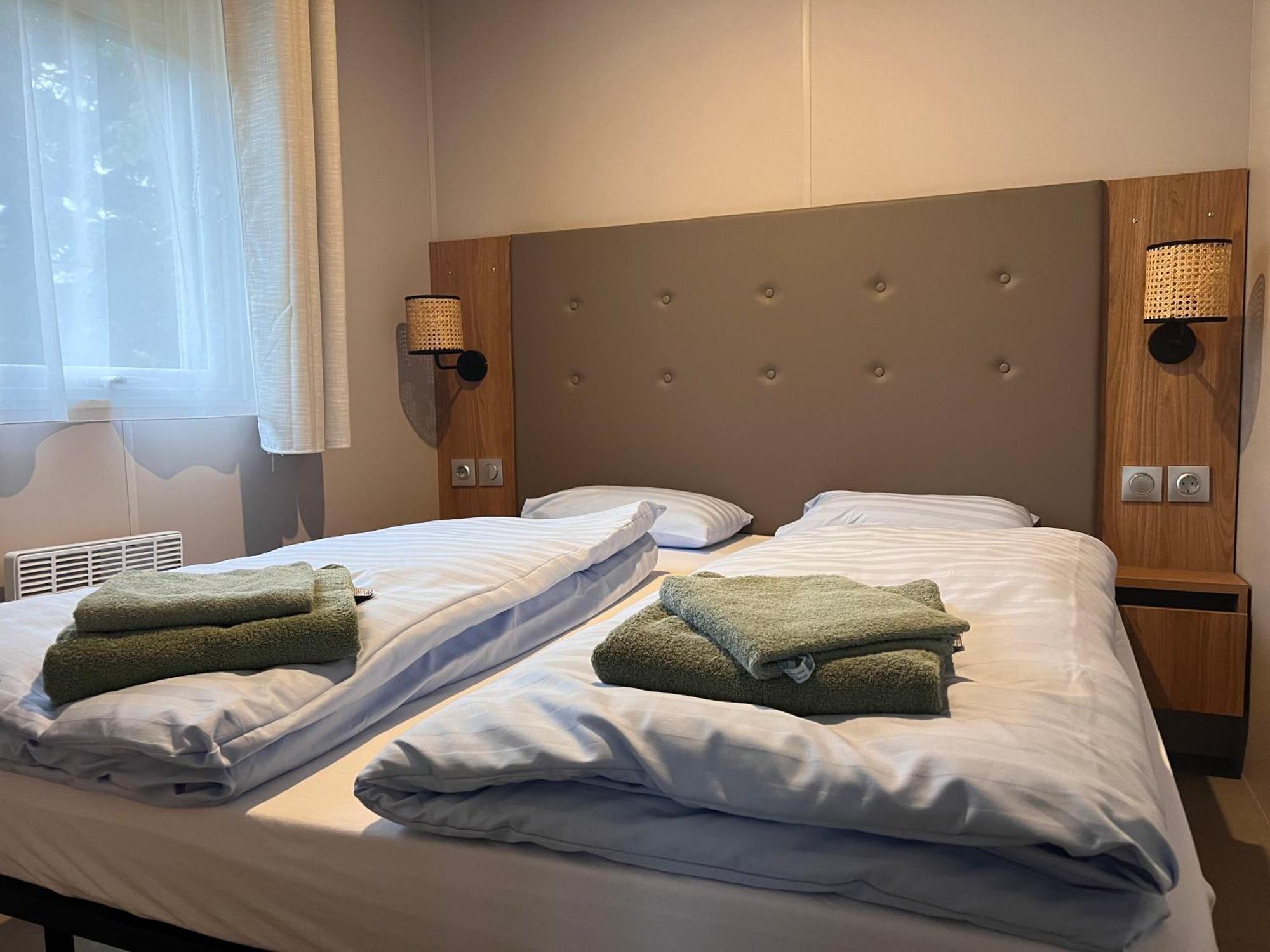 Soleil Levant - Camping Belle-Vue Berdorf Exteriör bild
